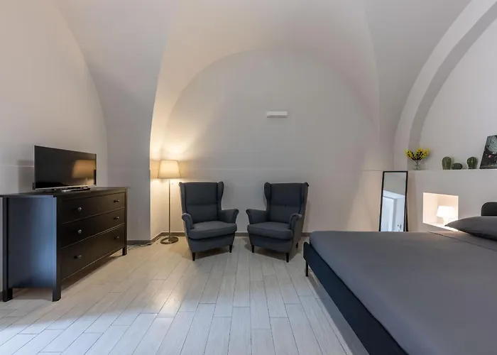 House Mandarino * Бари